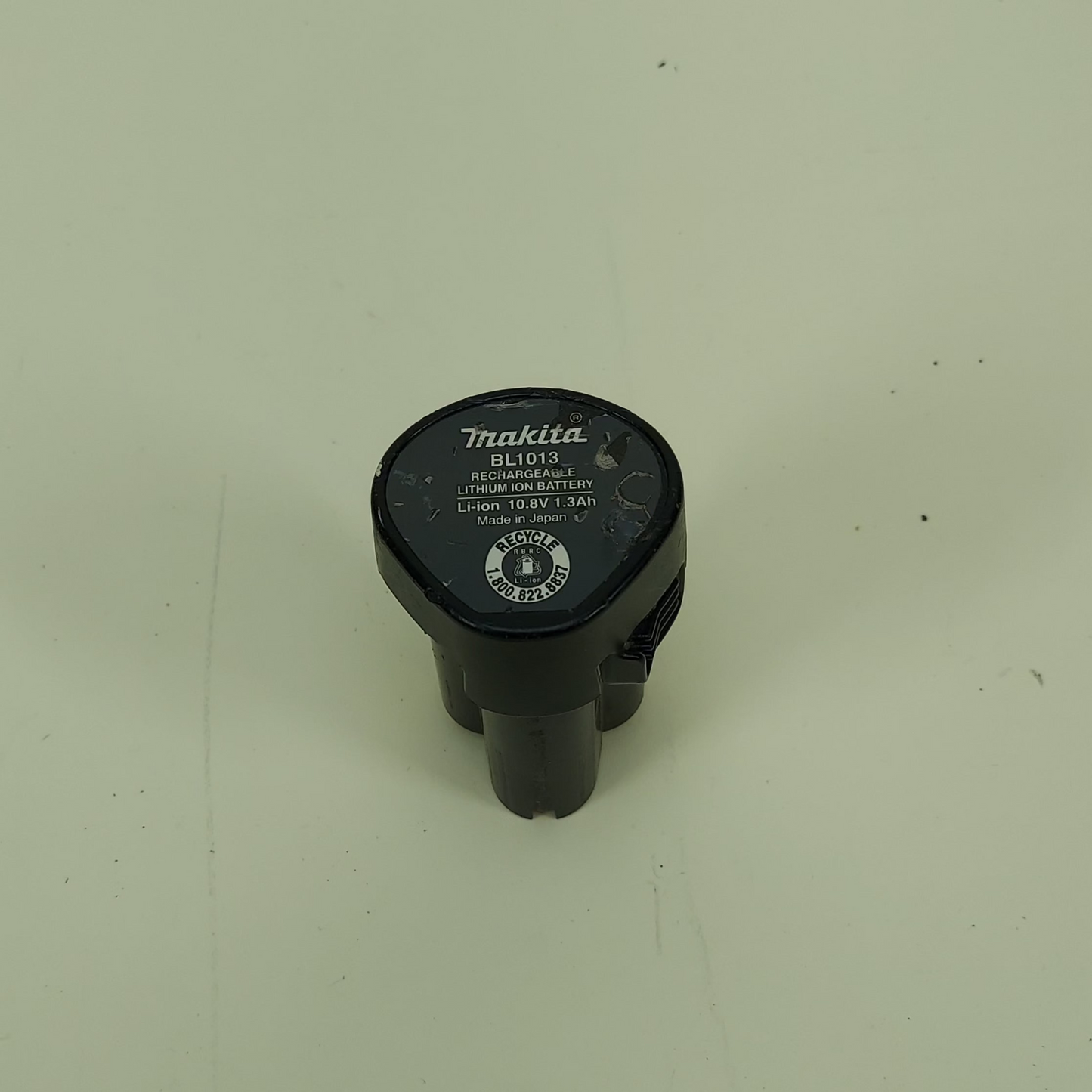 Makita Battery Charger with Battery 630621-0