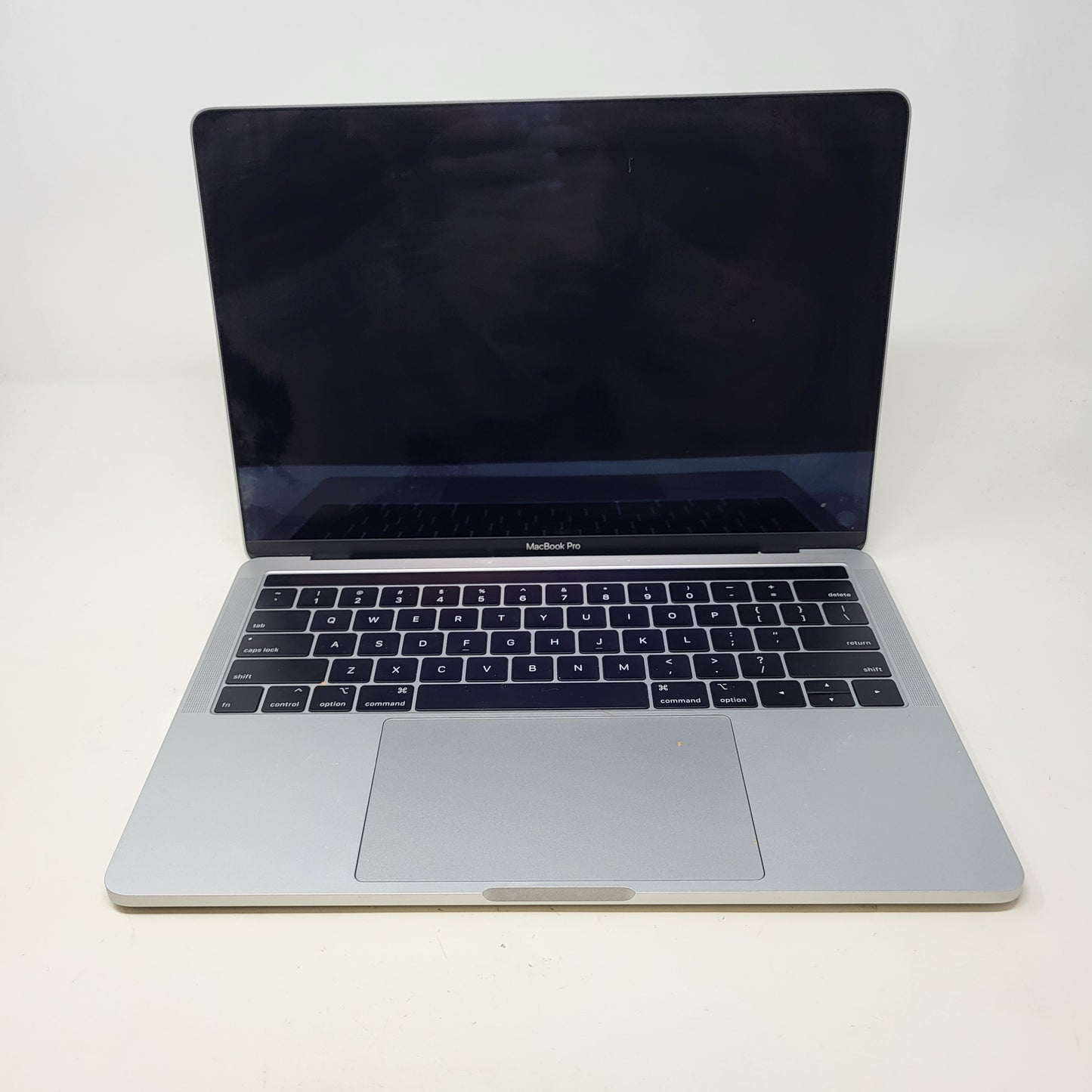 2019 Apple MacBook Pro 13.3" i5 1.4GHz 8GB RAM 128GB SSD Silver A2159