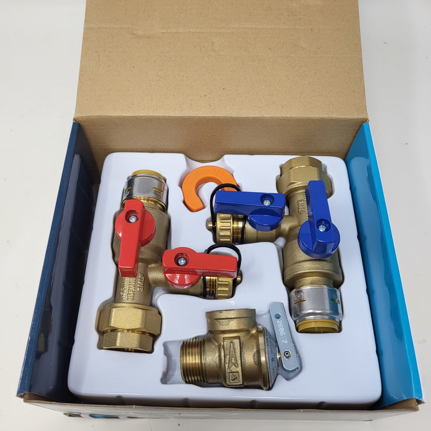 New SharkBite Max 3/4" Tankless Water Heater Isolation Valve Kit