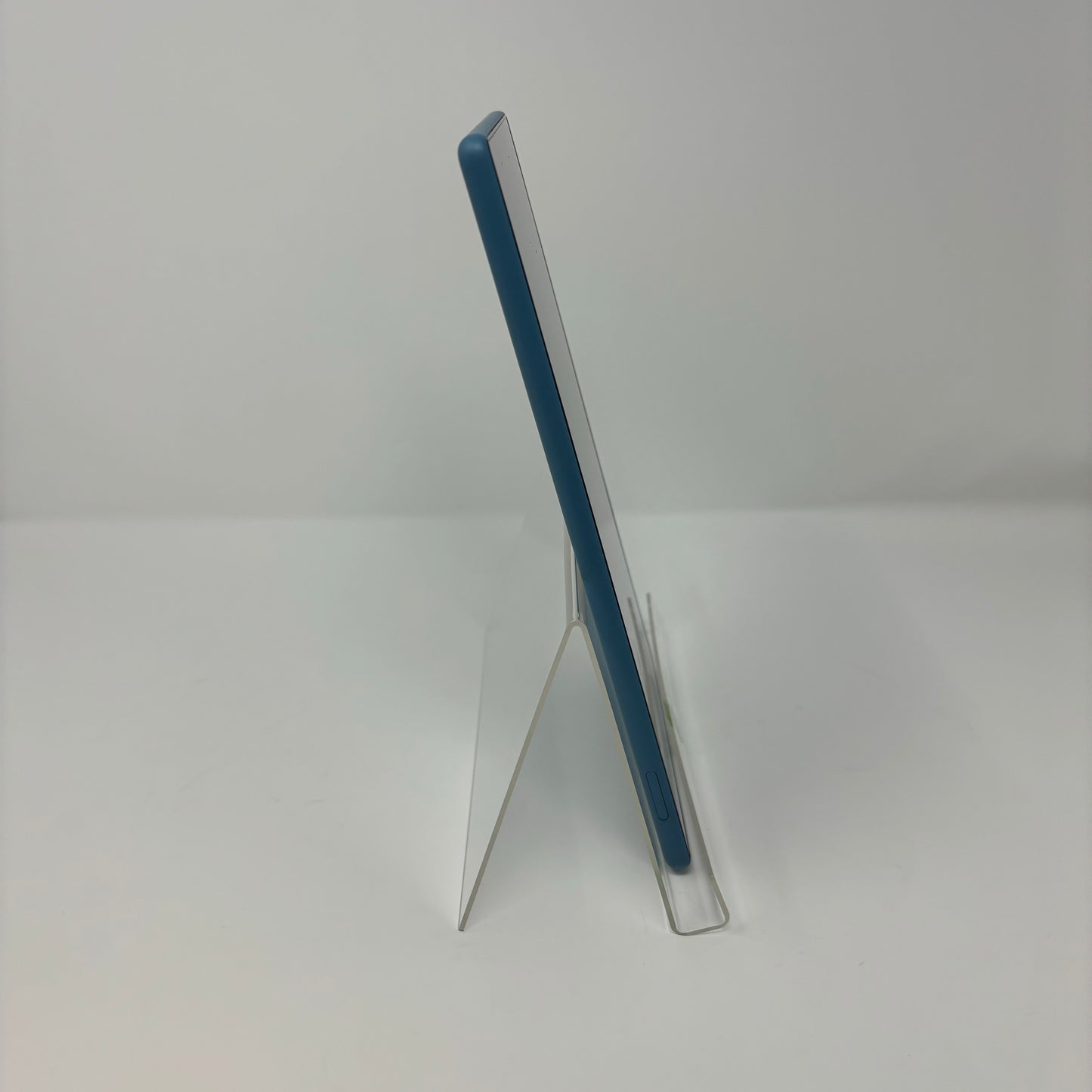 WiFi Only Amazon Kindle Fire HD 10 32GB Blue M2V3R5 PayMore Abilene