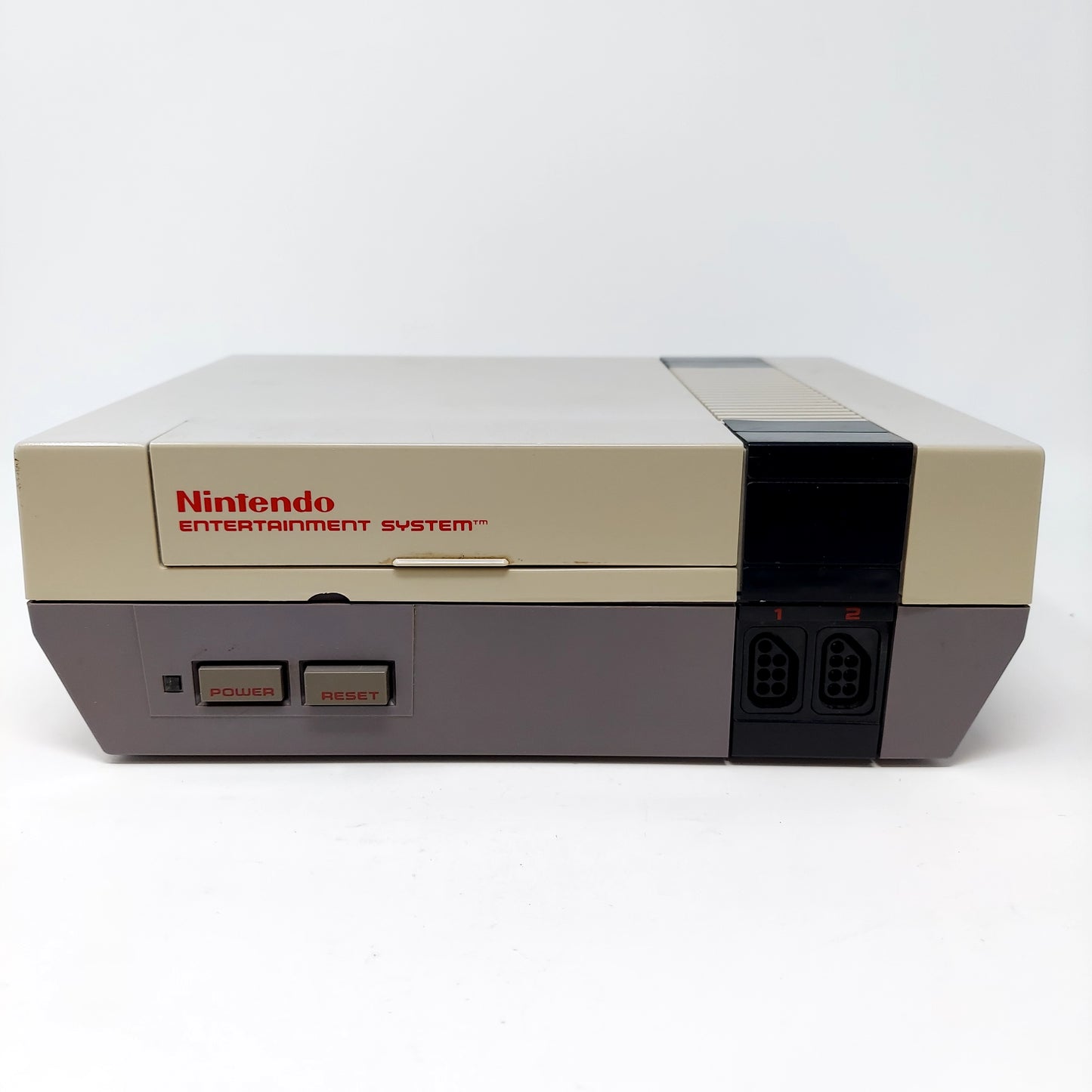 Nintendo Entertainment System NES Video Game Console NES-001 Gray
