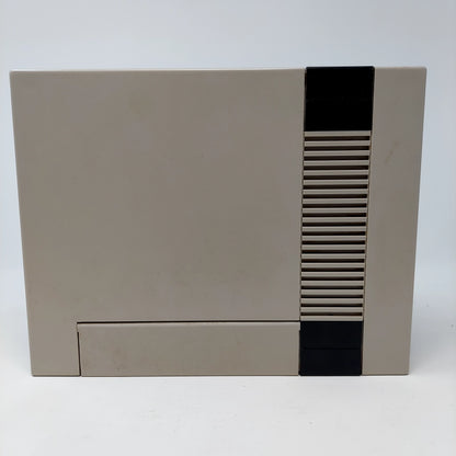 Nintendo Entertainment System NES Video Game Console NES-001 Gray