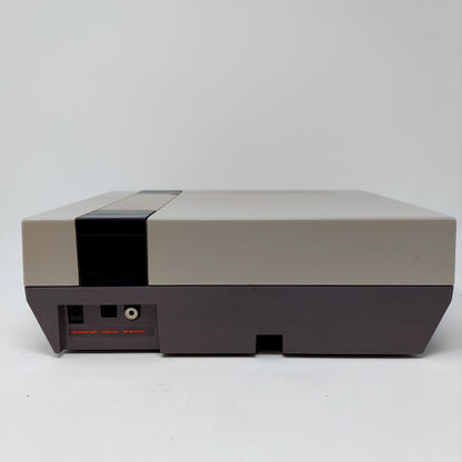 Nintendo Entertainment System NES Video Game Console NES-001 Gray