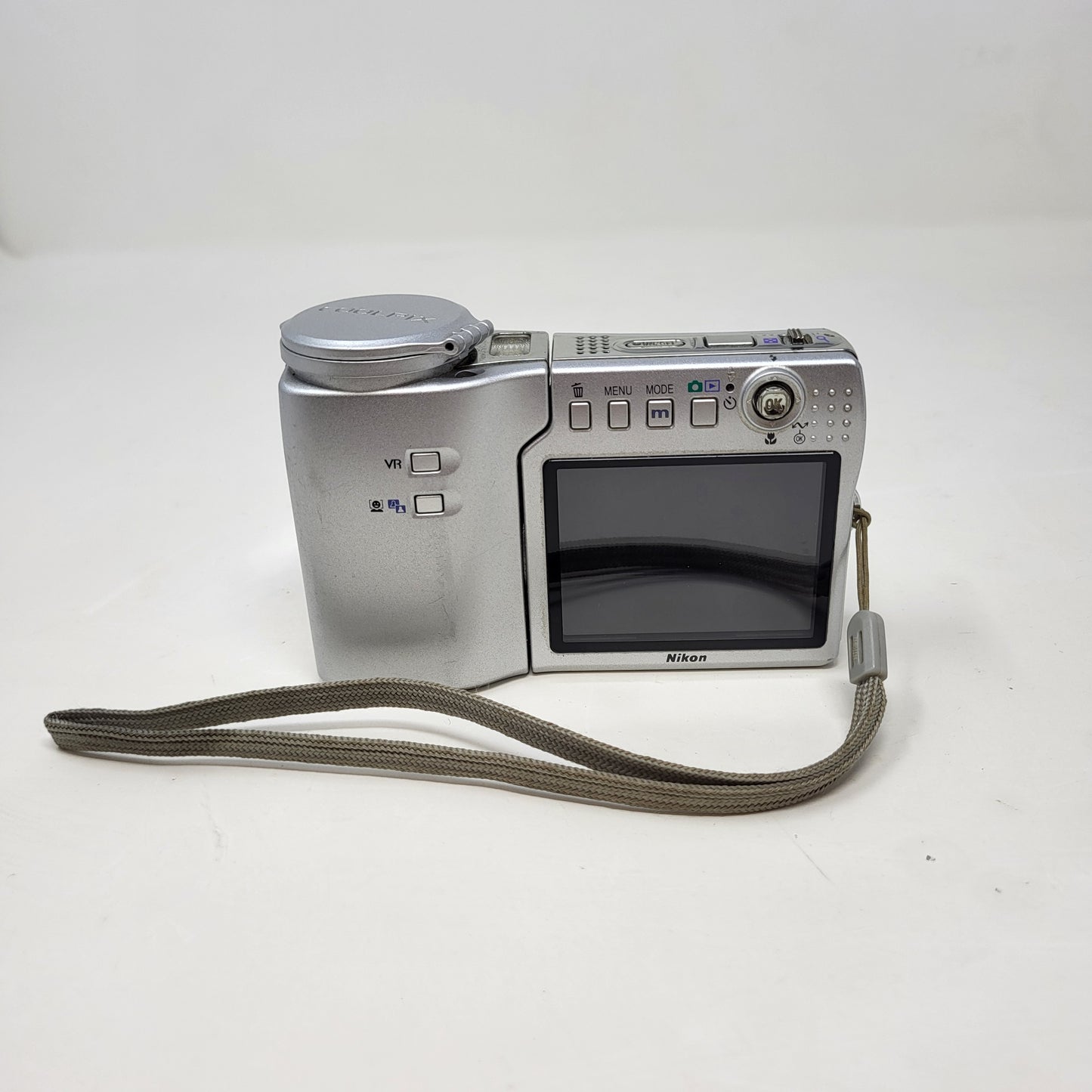 Nikon Coolpix S10 Compact Camera
