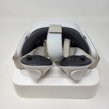 Meta Quest 3S 128GB Standalone All-in-One VR Headset P97
