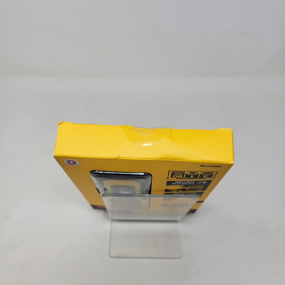 New DeWalt DWHT77100 3V 100 Ft. Laser Distance Measurer