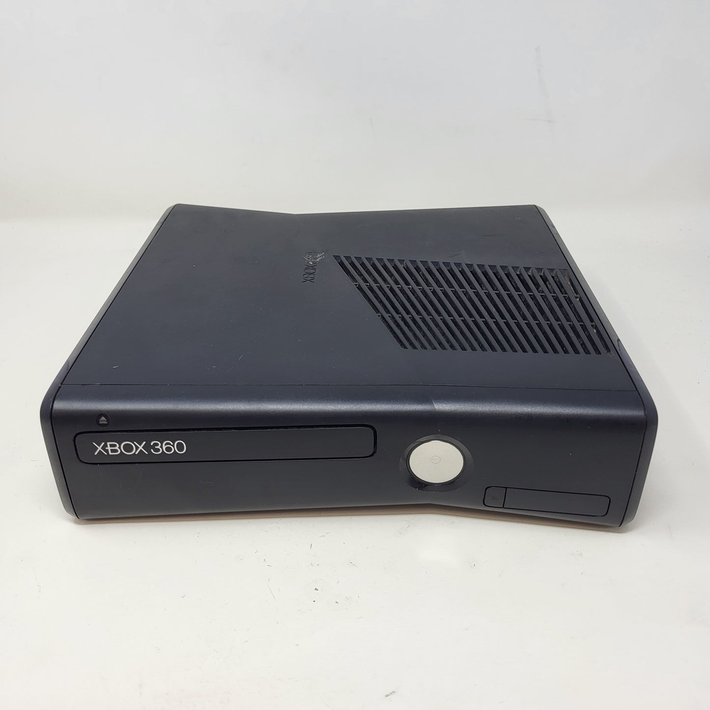 Microsoft Xbox 360 S 4GB Console Gaming System Black 1439