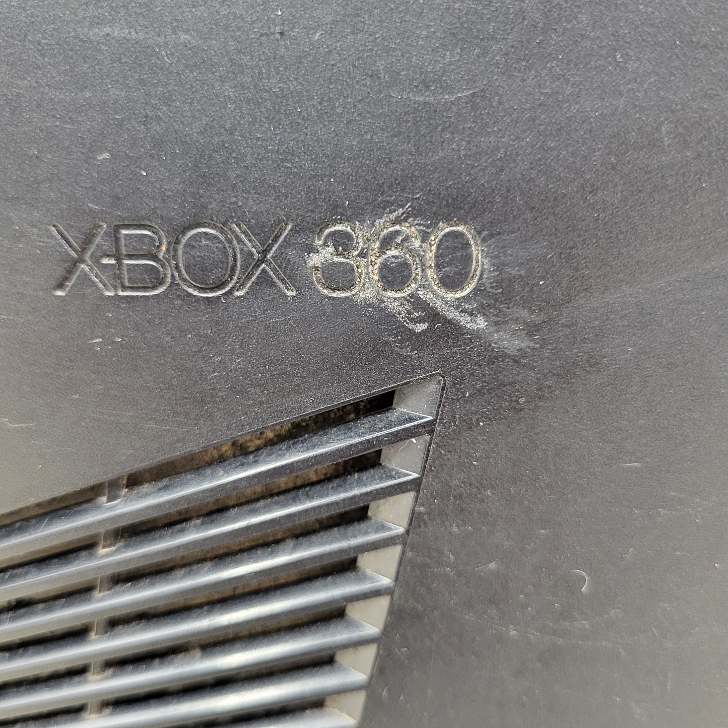 Microsoft Xbox 360 S 4GB Console Gaming System Black 1439