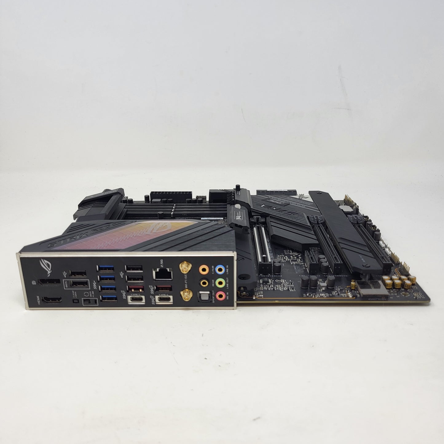 Asus ROG STRIX Z690-E GAMING WIFI LGA 1700 ATX Intel DDR5 Motherboard