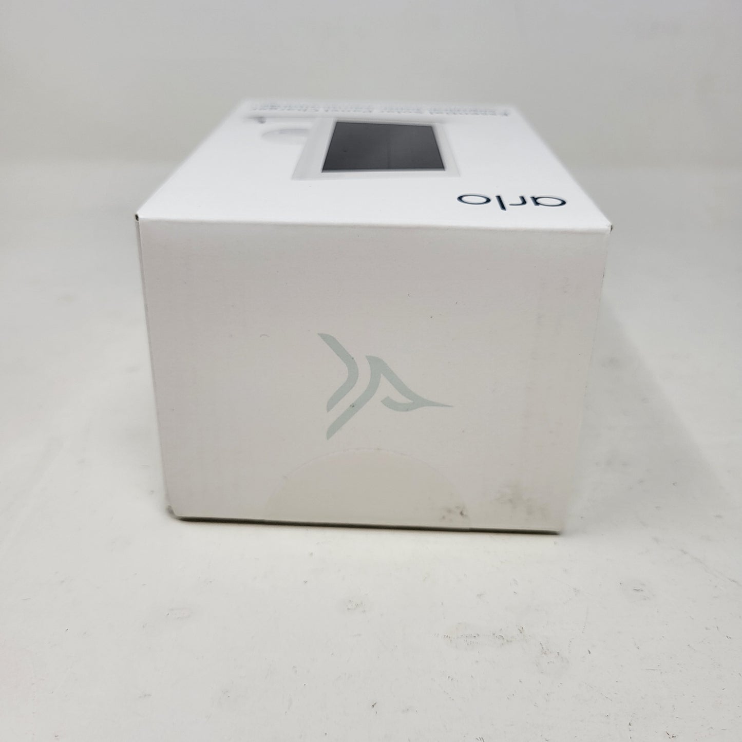 New Arlo Essential Solar Panel Charger 2nd Gen Outdoor Camera White VMA6600