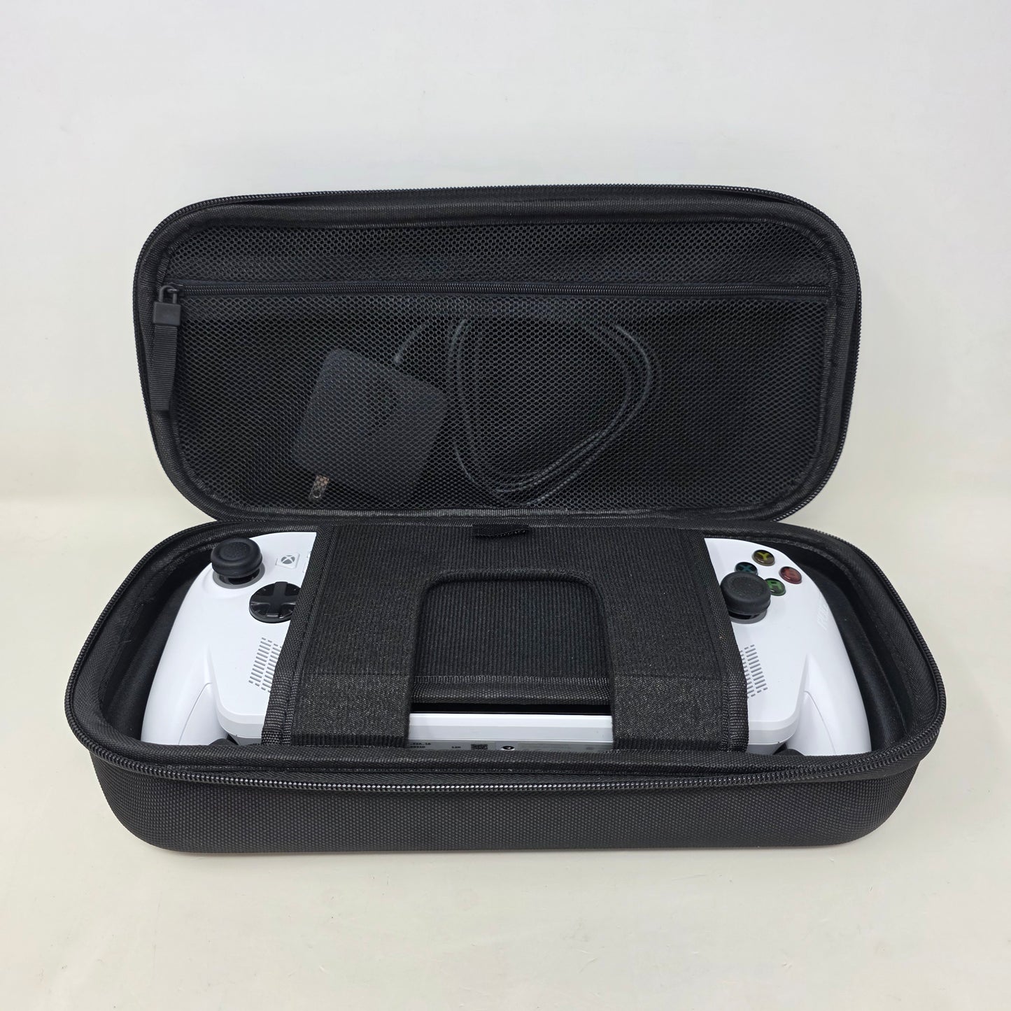 ASUS ROG Xbox Ally 7-in Touchscreen Gaming Handheld 512GB SSD White