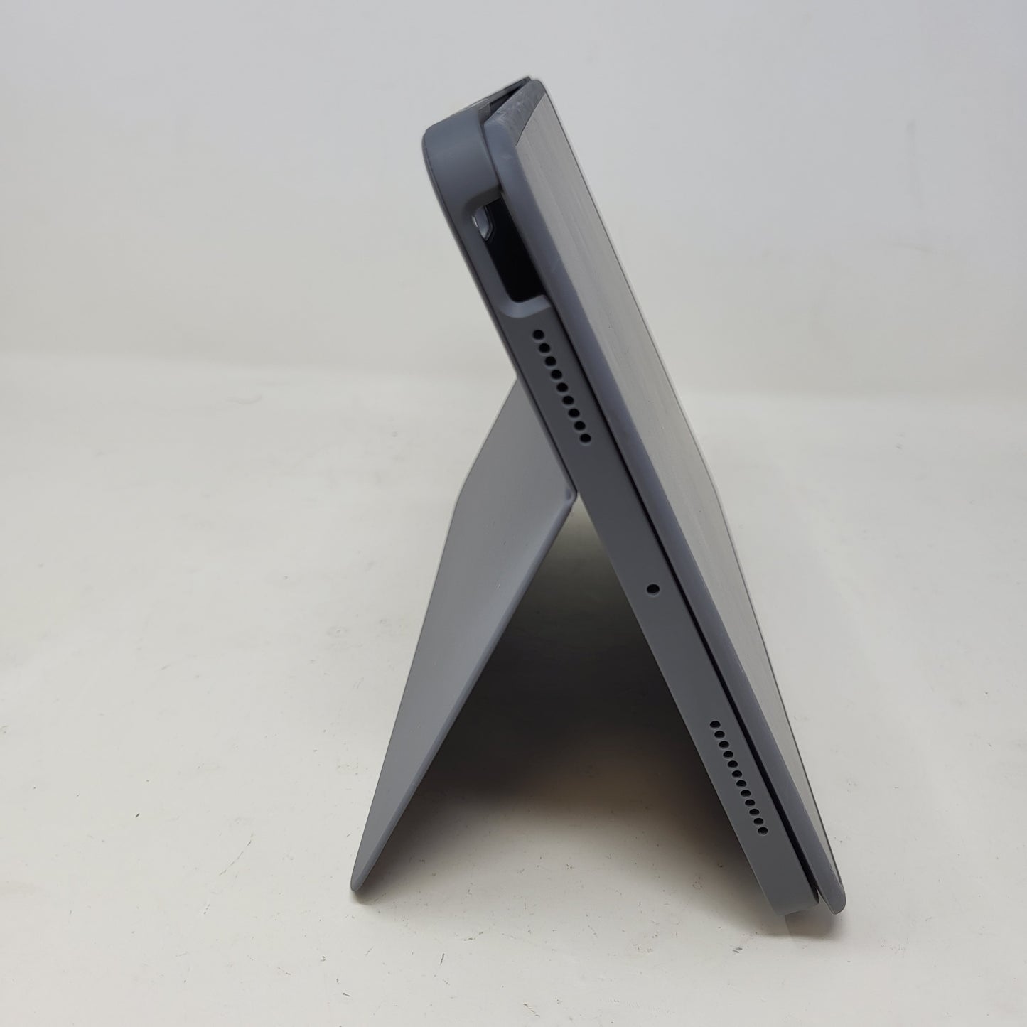 Logitech Combo Touch iPad 10th Gen Keyboard Case Trackpad