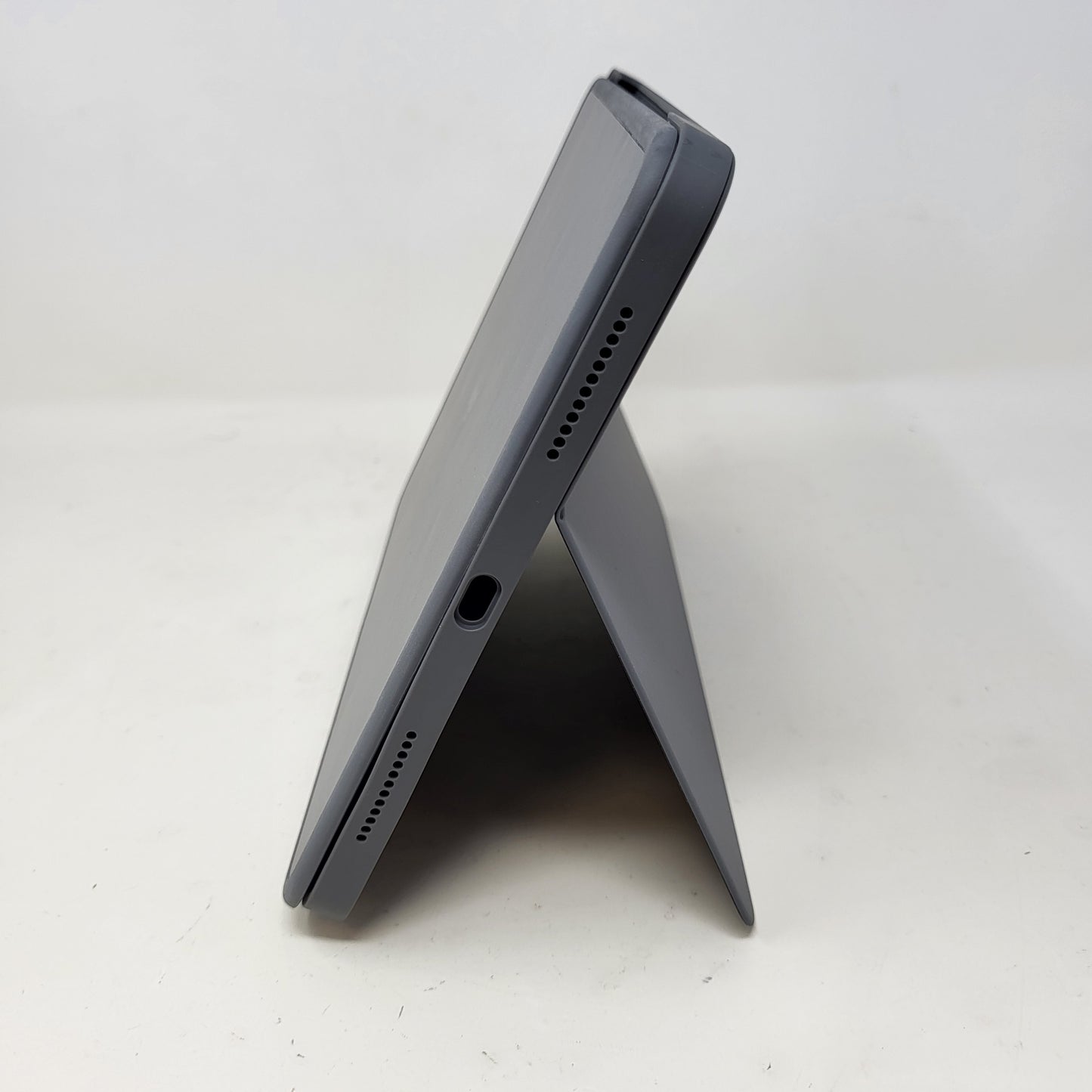 Logitech Combo Touch iPad 10th Gen Keyboard Case Trackpad