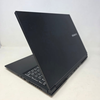 Gigabyte G6 KF IEJEASC8 16" i7-13620H 2.4GHz 32GB RAM 1TB SSD GeForce RTX 4060