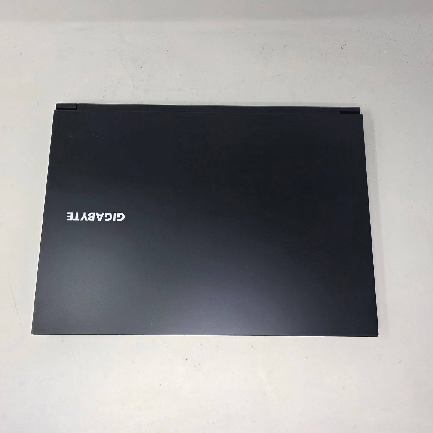 Gigabyte G6 KF IEJEASC8 16" i7-13620H 2.4GHz 32GB RAM 1TB SSD GeForce RTX 4060