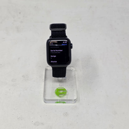 GPS Only Apple Watch SE 3 40MM Midnight Aluminum Midnight Sport Band MEH94LW/A