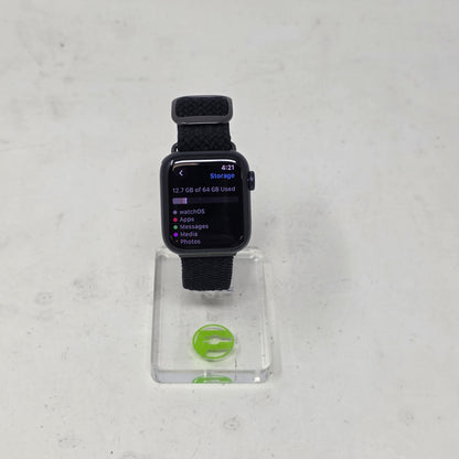 GPS Only Apple Watch SE 3 40MM Midnight Aluminum Midnight Sport Band MEH94LW/A