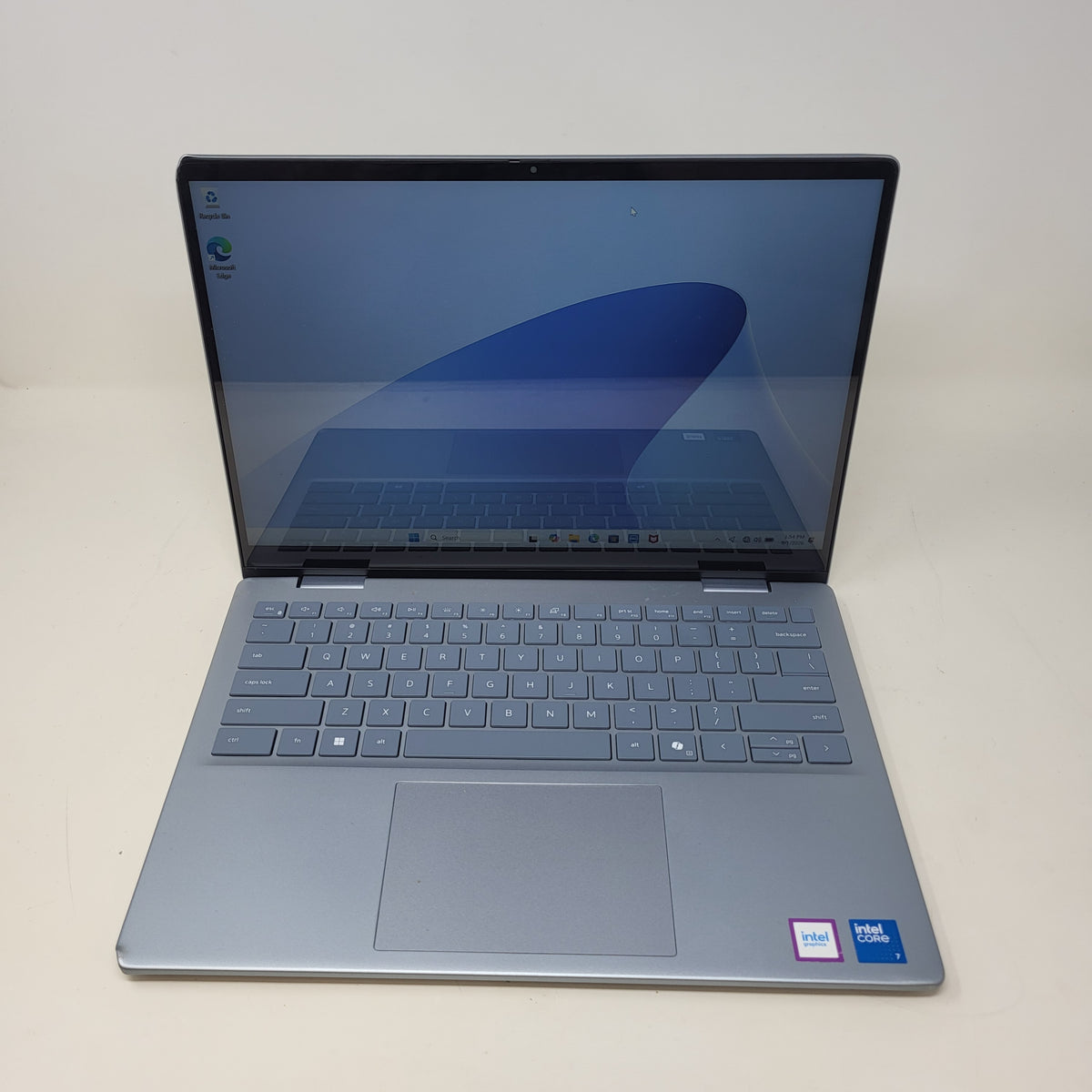 Dell Inspiron 14 7440 2-IN-1 14" Core 7 150U 1.8GHz 16GB RAM 1TB SSD