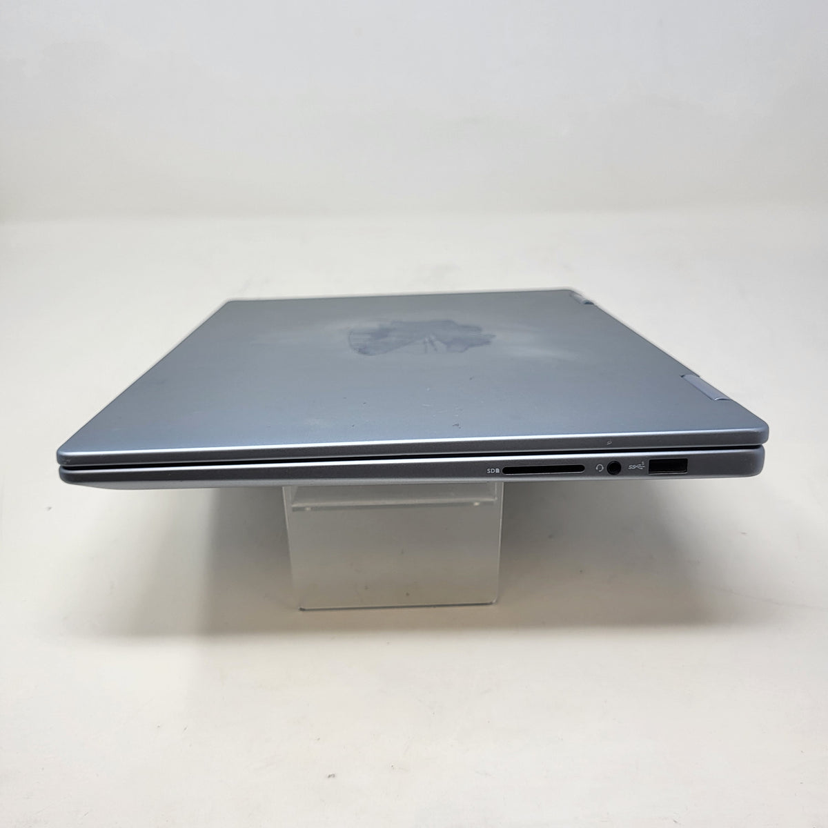 Dell Inspiron 14 7440 2-IN-1 14" Core 7 150U 1.8GHz 16GB RAM 1TB SSD