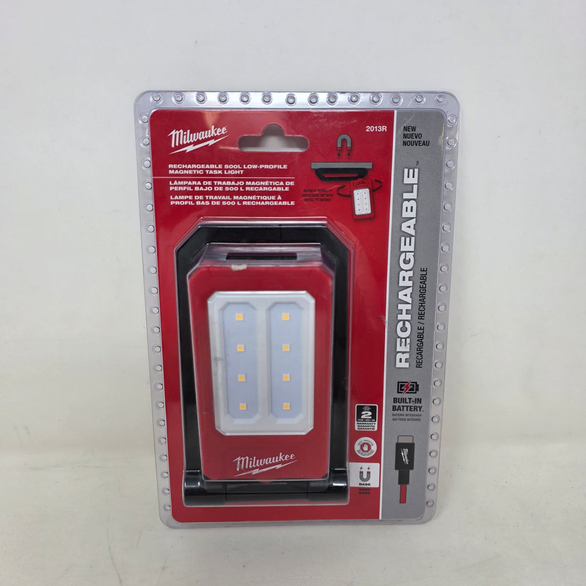 New Milwaukee 2013R Rechargeable 500L Low-Profile Magnetic Task Light 