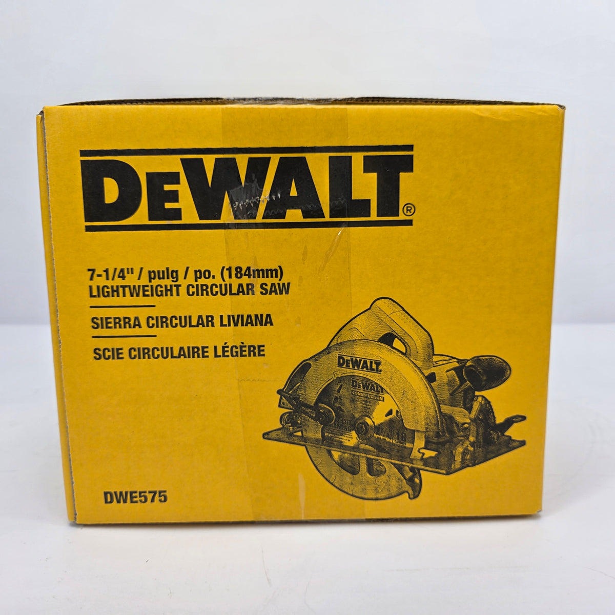 New DEWALT DWE575 7-1/4-in 15-Amp Corded Circular Saw 