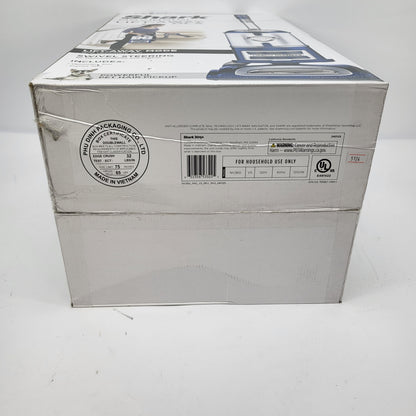 New Shark Navigator Lift-Away Deluxe Bagless Corded Upright Blue NV360