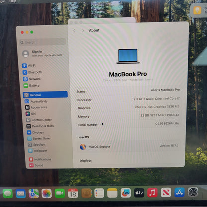 2020 Apple MacBook Pro 13.3" i7 2.3GHz 32GB RAM 2TB SSD Space Gray A2251
