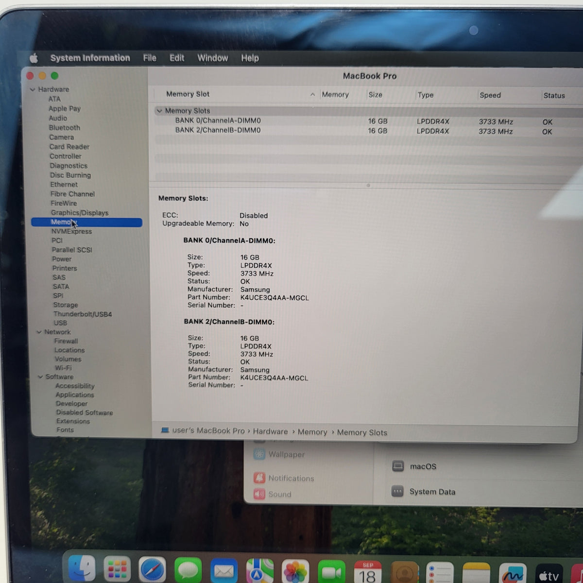 2020 Apple MacBook Pro 13.3" i7 2.3GHz 32GB RAM 2TB SSD Space Gray A2251