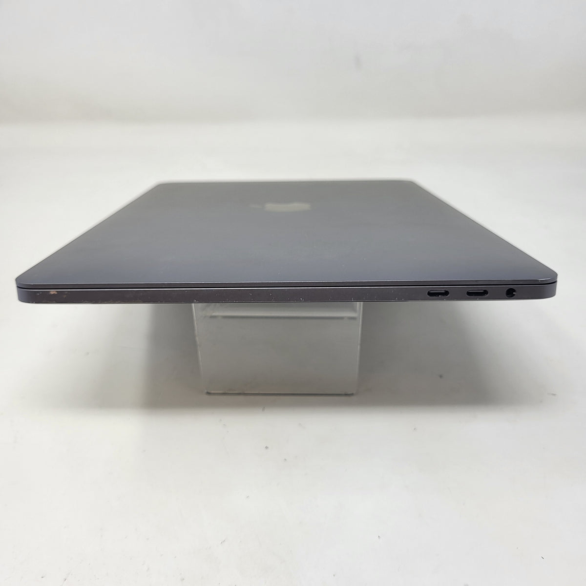 2020 Apple MacBook Pro 13.3" i7 2.3GHz 32GB RAM 2TB SSD Space Gray A2251