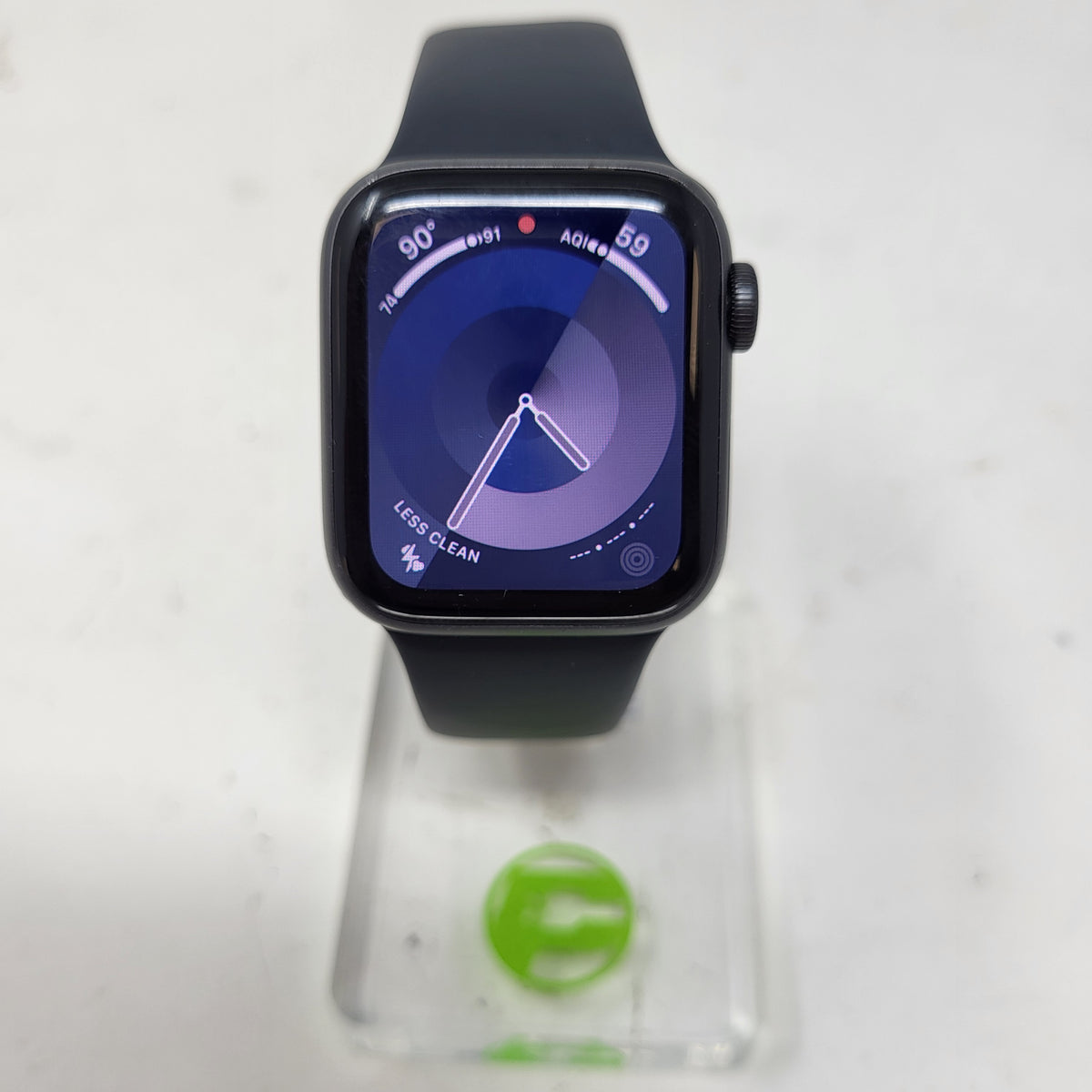 GPS Only Apple Watch SE 1st Gen 40MM Black Aluminum Black Sport Band A2351