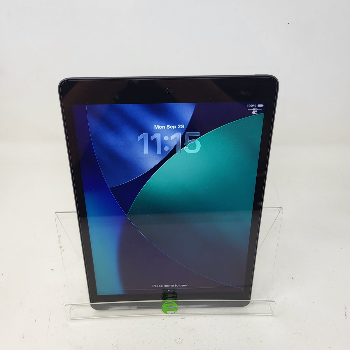 WiFi Only Apple iPad 9th Gen 64GB Space Gray MK2K3LL/A