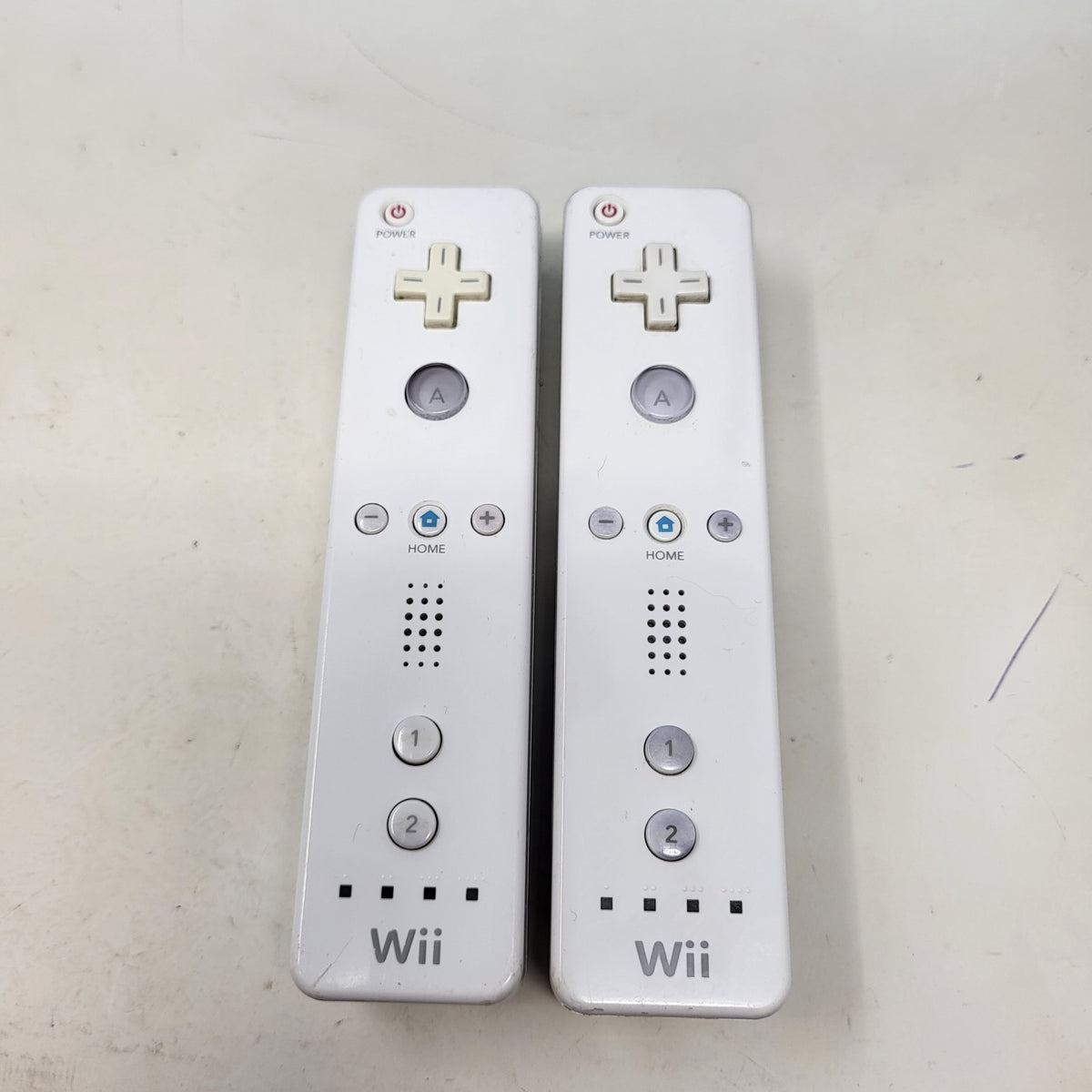 Nintendo Wii Console Gaming System RVL-001 White