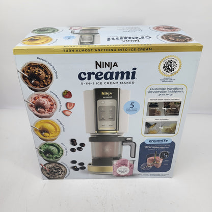 New Ninja NC350 32 oz Ice Cream & Frozen Treat Maker Silver / White