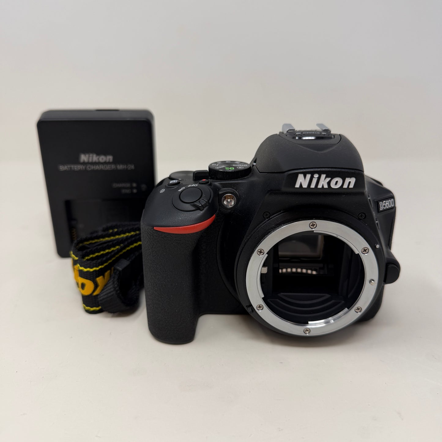 Nikon D5600 24.2MP Digital SLR DSLR Camera Only