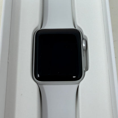 Broken GPS Only Apple Watch Series 3 38MM Silver Aluminum A1858 Bad Battery