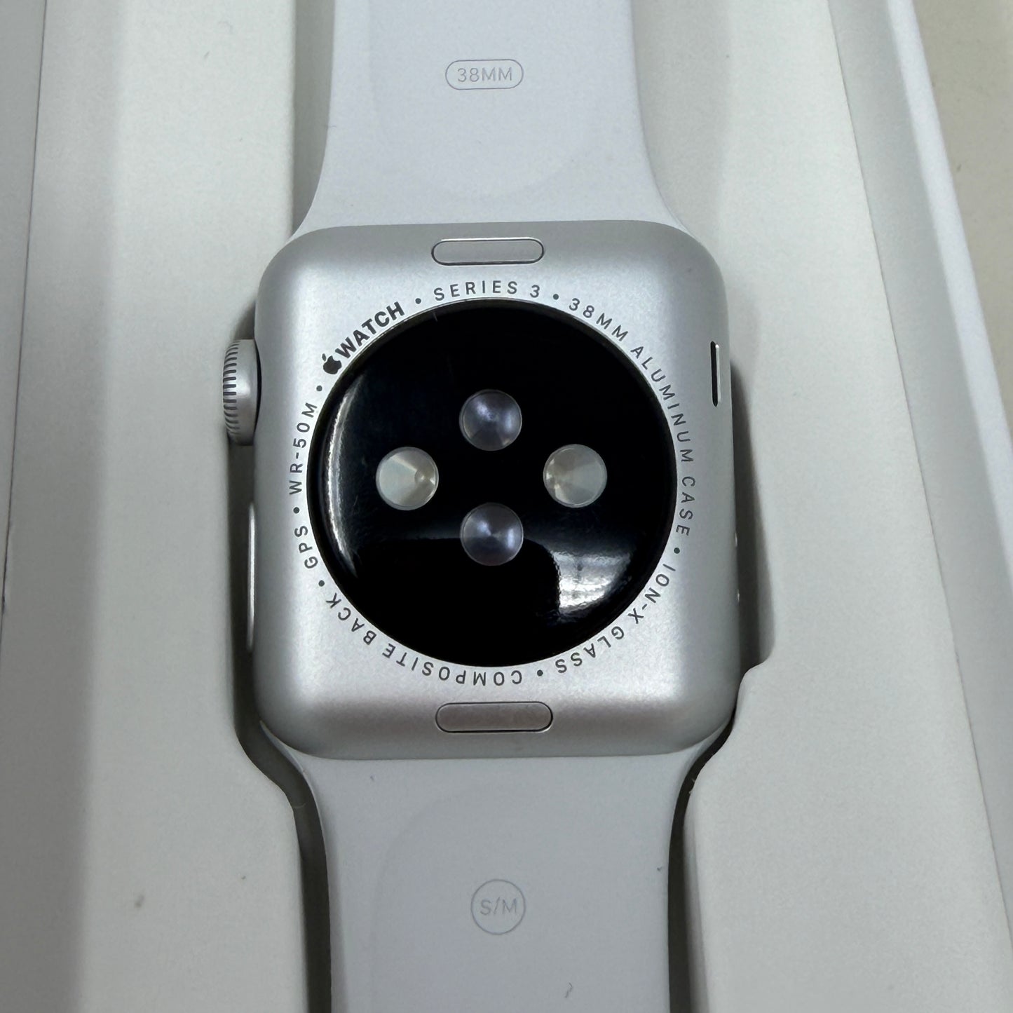 Broken GPS Only Apple Watch Series 3 38MM Silver Aluminum A1858 Bad Battery
