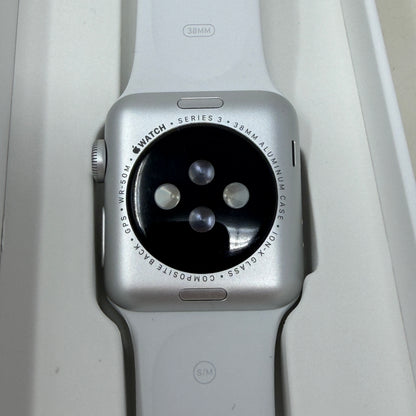Broken GPS Only Apple Watch Series 3 38MM Silver Aluminum A1858 Bad Battery