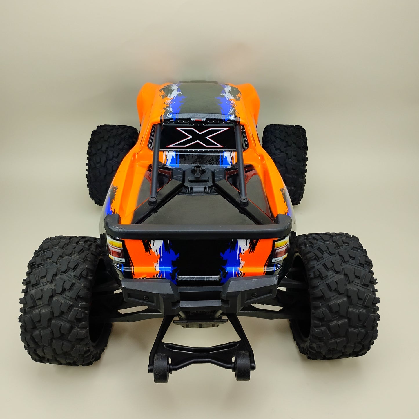 Traxxas X-Maxx 8S 4WD Orange Monster Truck 770864ORGX with Two Batteries