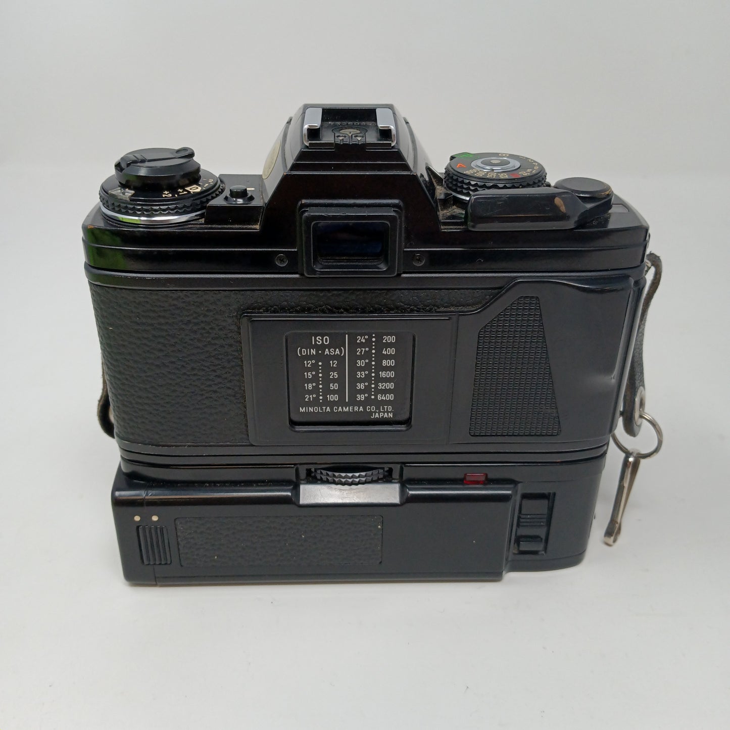 Minolta X-700 35MM Film Camera; Tripod, Lens, Manuals