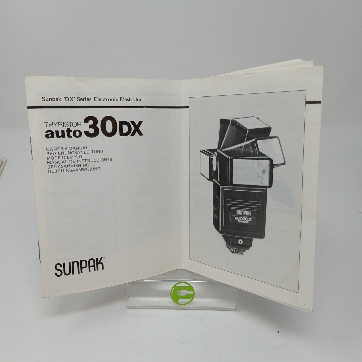 Sunpak MX2D Thyristor AUTO 30DX Camera Flash
