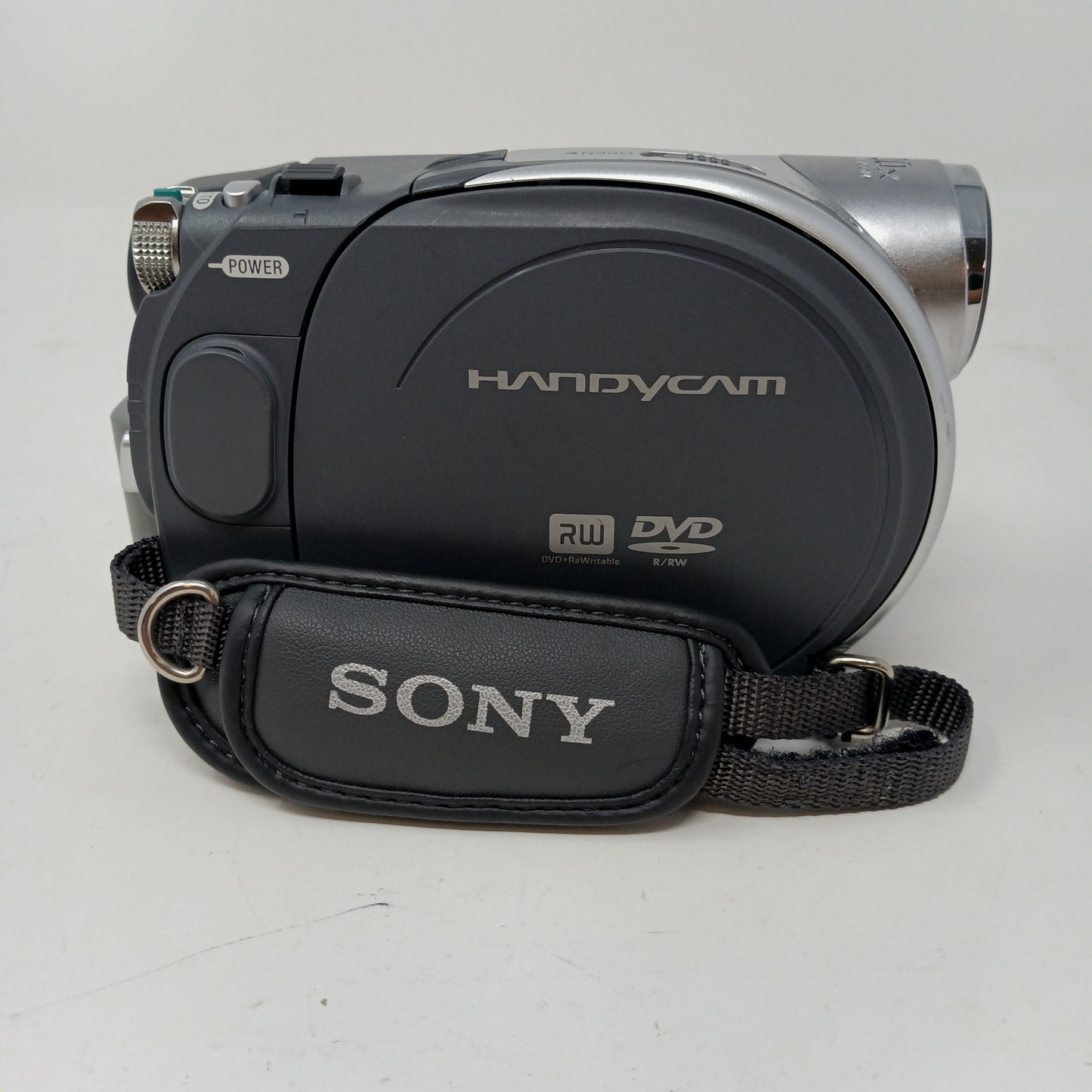 Sony HandyCam DCR-DVD105 Mini DVD Camcorder