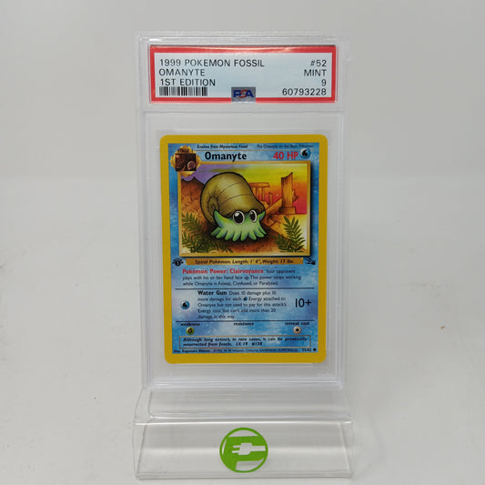 Pokémon TCG Fossil Omanyte 52 English PSA 9