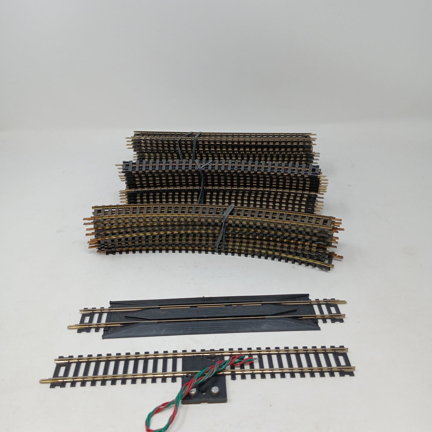 Walthers/Atlas 40 Piece Train Track