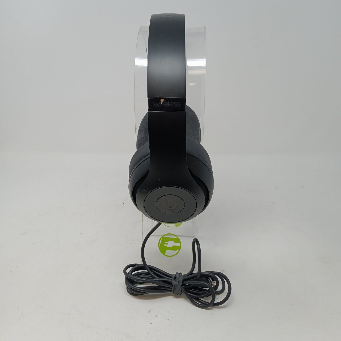 Beats Studio3 Wired On-Ear Headphones Black A1881