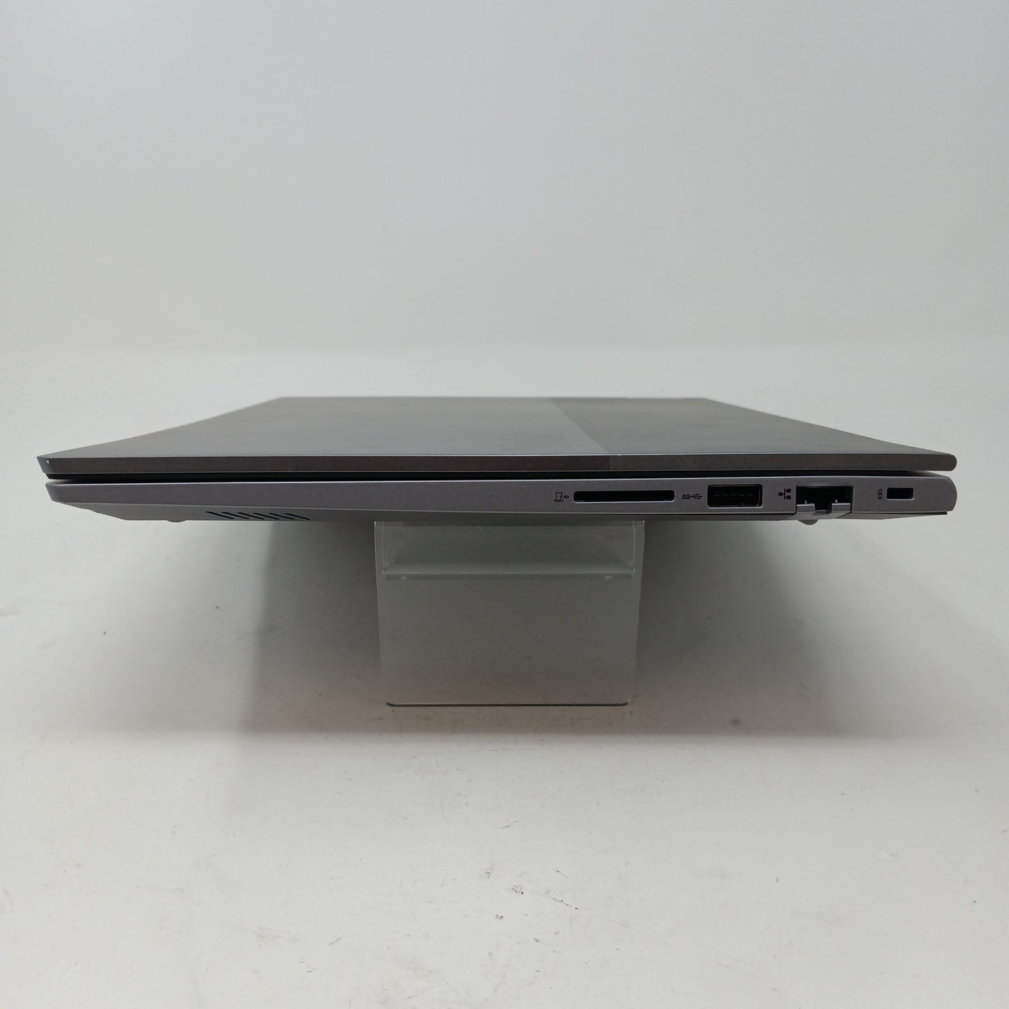 Lenovo ThinkBook G7--ARP 16" Ryzen 5 7520U 3.3GHz 8GB RAM 500GB SSD RTX 500