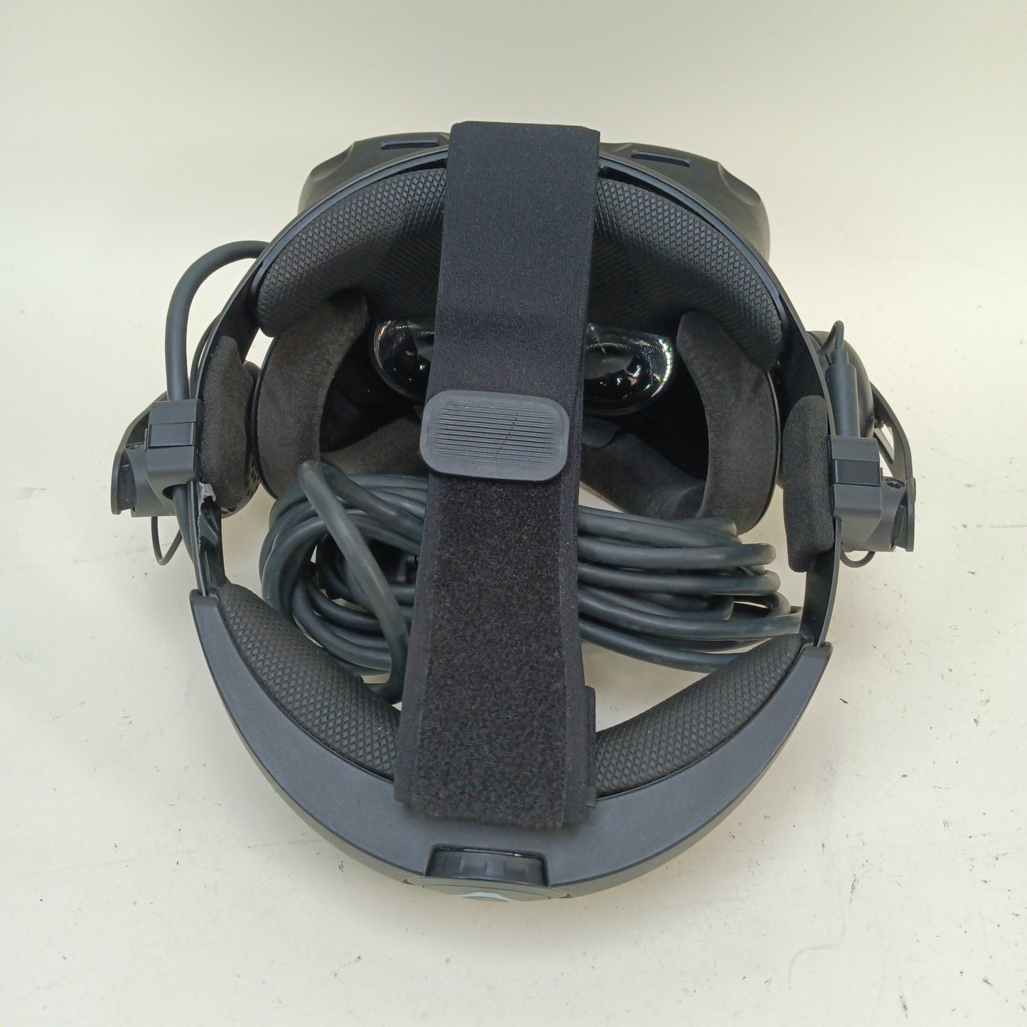HTC Vive Cosmos Elite VR Headset