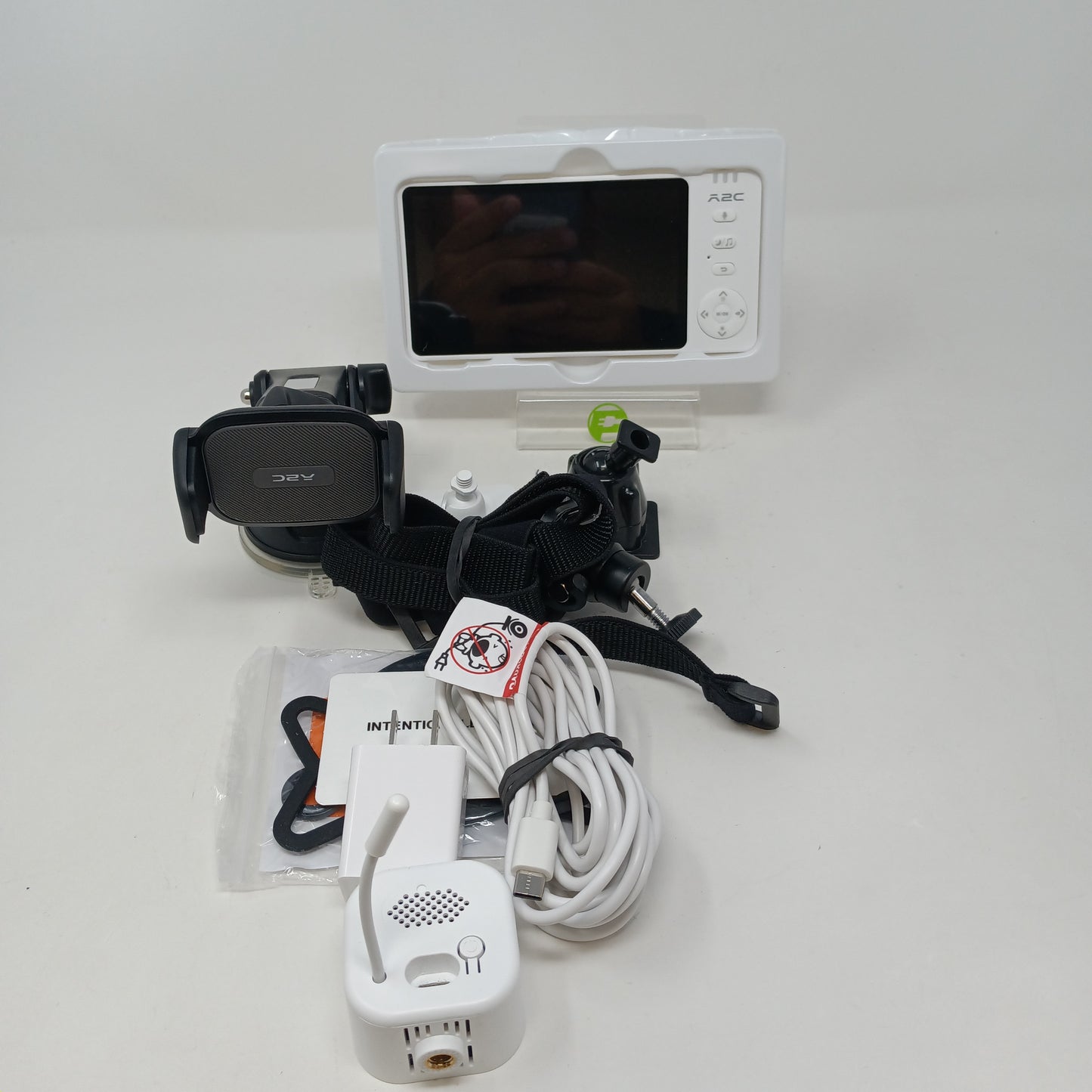 A2C Wireless Baby Camera Baby Monitor for Car & Home 5” Screen / Night Vision
