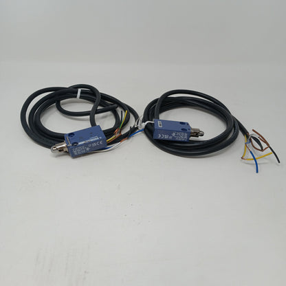 Telemecanique XCMD2102L3 240VAC 10A SPDT Roller Plunger Limit Switch