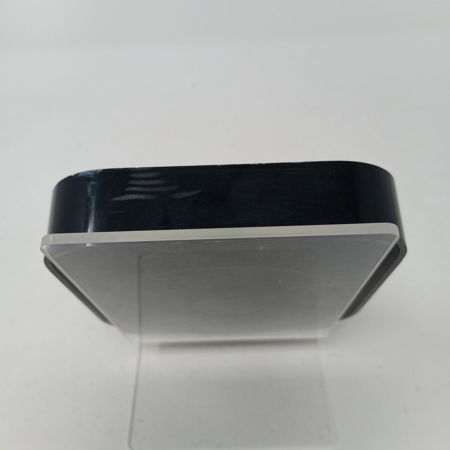 Apple A1427 32GB Digital HD Media Streamer EMC2528 WiFi + Ethernet