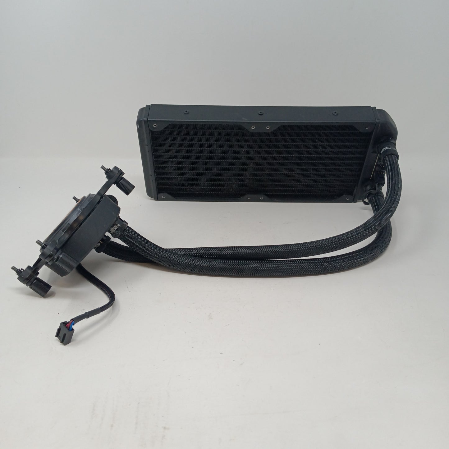 Factual Design Celsius +24 Prisma AIO